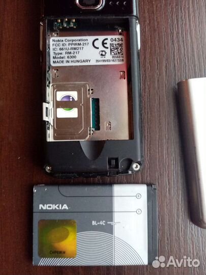 Телефон Nokia 6300