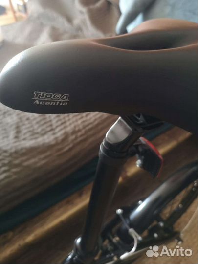 Седло Tioga Acentia эргономичное гелевое широкое