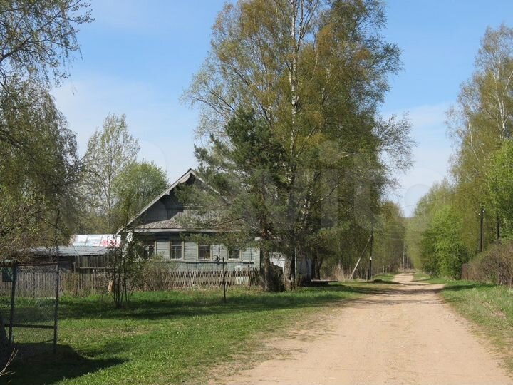 Дом 50 м² на участке 11 сот.