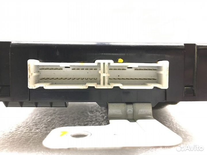 Блок комфорта Kia Optima 3 седан 2.4 GDI 2011