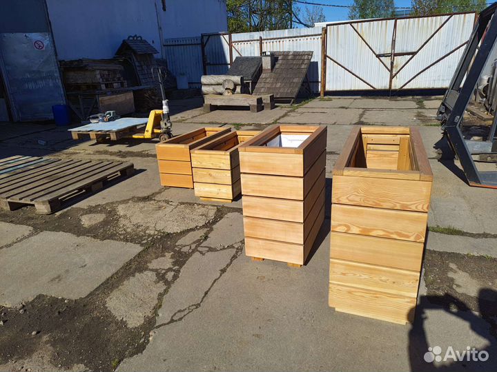 Кашпо кадки ящик для цветов и деревьев лиственница