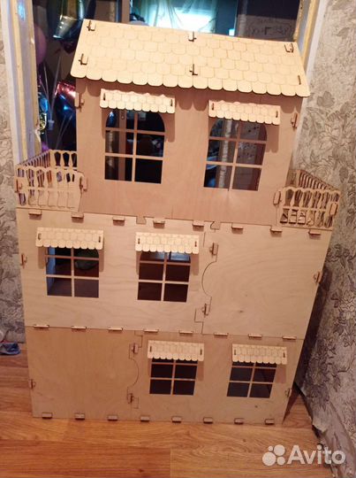 Домик кукольный