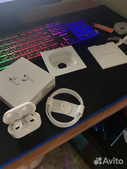 AirPods 3, Оригинальные