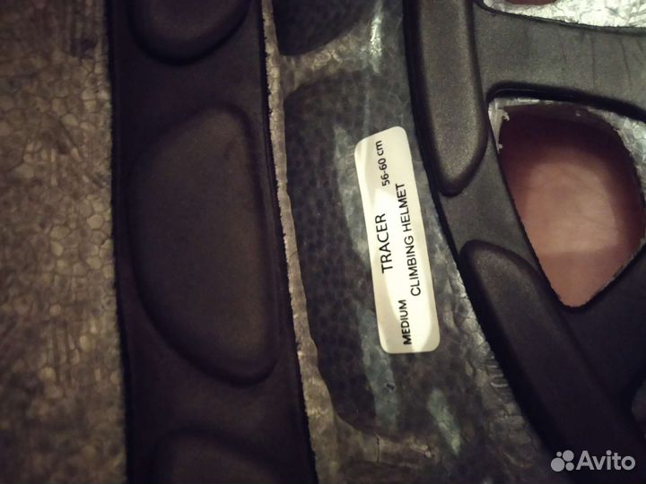 Каска для альпинизма, спелеологии