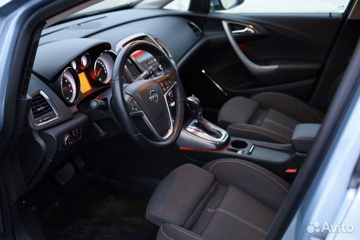 Opel Astra 1.4 AT, 2011, 162 000 км