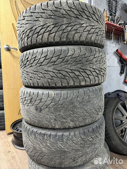 Nokian Tyres Hakkapeliitta R2 225/45 R17 94R