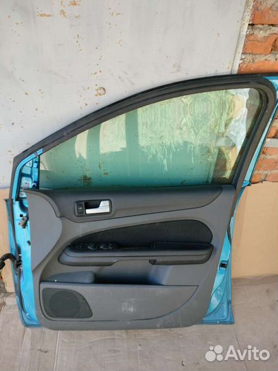 Дверь передняя правая ford focus 2