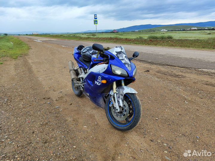 Ymaha yzf r1