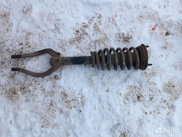 Хендай соната передние стойки амортизаторы