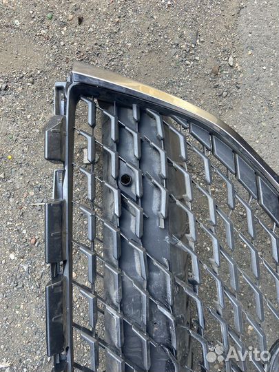 Решетка радиатора Lexus RX350 RX RX300 RX450h