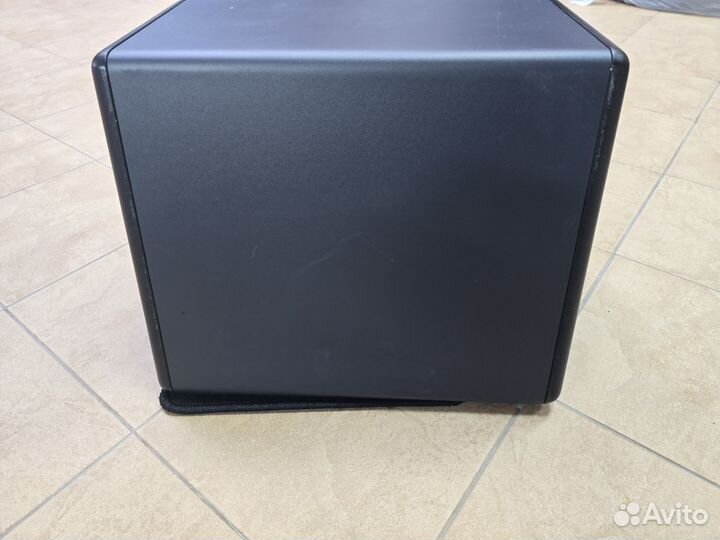 Сабвуфер hertz 10