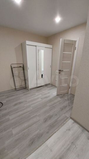 1-к. квартира, 42 м², 9/9 эт.