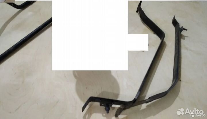 Крепления бака Mitsubishi Lancer 10