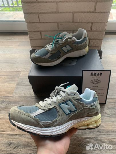 New Balance 2002r оригинал