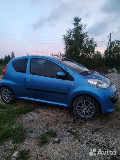 Peugeot 107 1.0 МТ, 2008, 144 000 км
