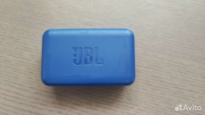 Bluetooth наушники JBL Endurance Peak
