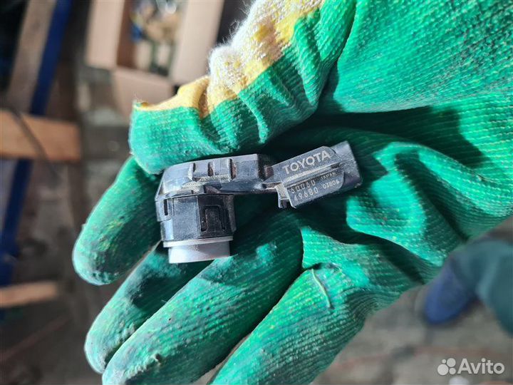 Датчик парковки Toyota Camry V70 2018