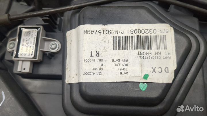 Стеклоподъемник электрический правый передний Chrysler Voyager