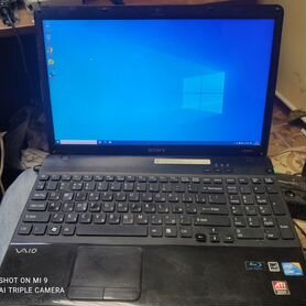 Sony vaio PCG 71211v