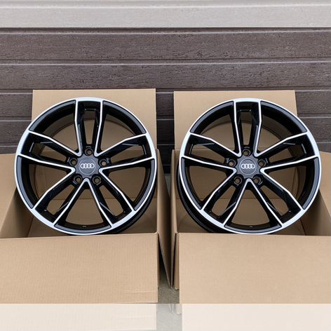 Литые диски Audi 8×R18 5×114.3