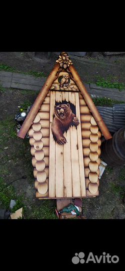 Дверь на туалет резьба