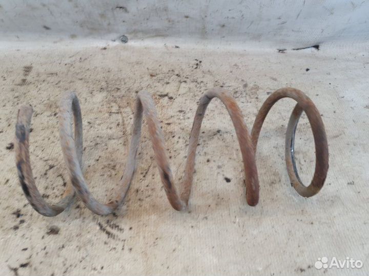 Пружина передняя Geely Mk 1.5 MR479 2010