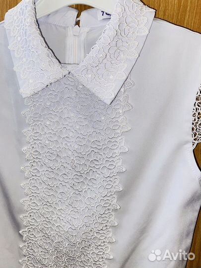 Блузка школьная