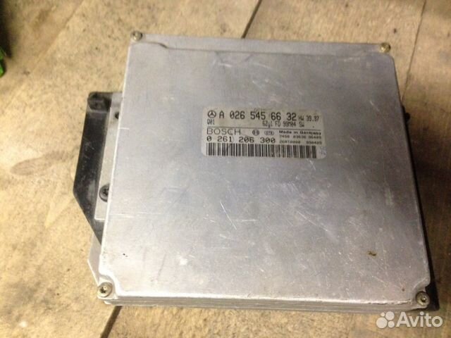 Блок управления двигателемMercedes W210 W202 W220