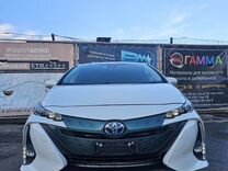 Toyota Prius PHV 1.8 CVT, 2017, 117 000 км, с пробегом, цена 1 990 000 руб.