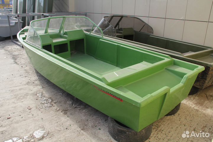 Лодка Астраханская Raskat 53DC верфь RiverBoat