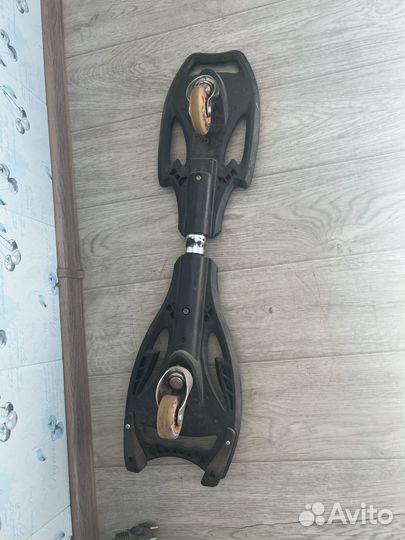 Скейтборд двухколесный