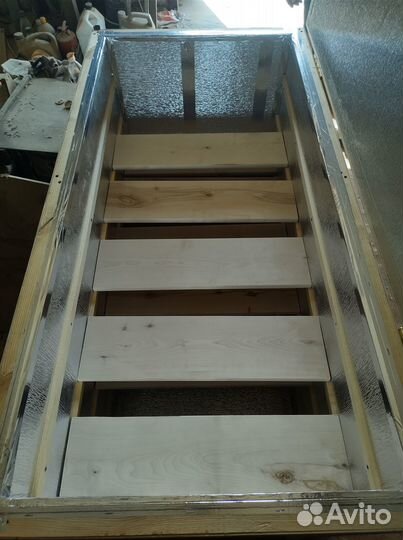 Деревянный ящик