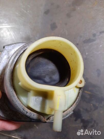 Подушка двигателя