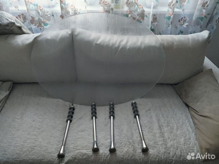 Журнальный столик