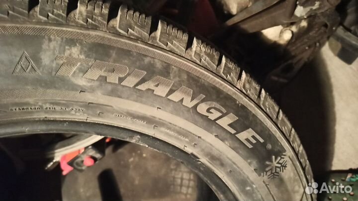 Triangle PL01 255/55 R19