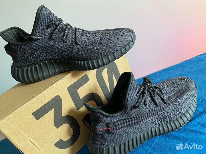 Кроссовки Adidas Yeezy boost 350 v2