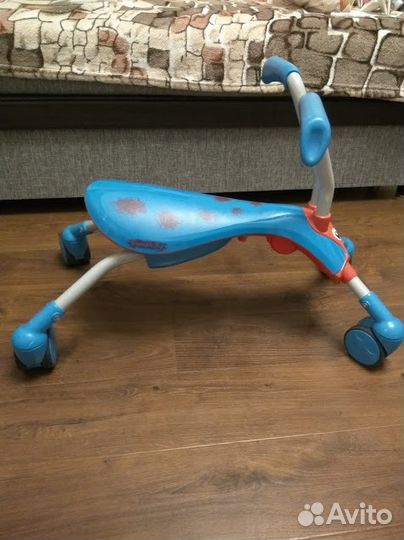 Каталка детская (жук) quicksmart Scramble Bug