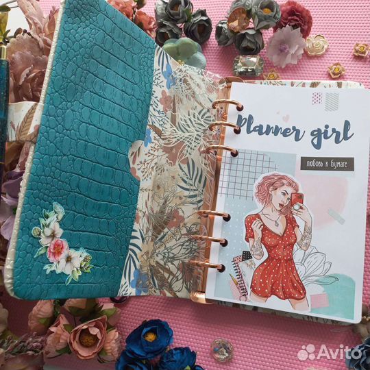 Блокноты ежедневники