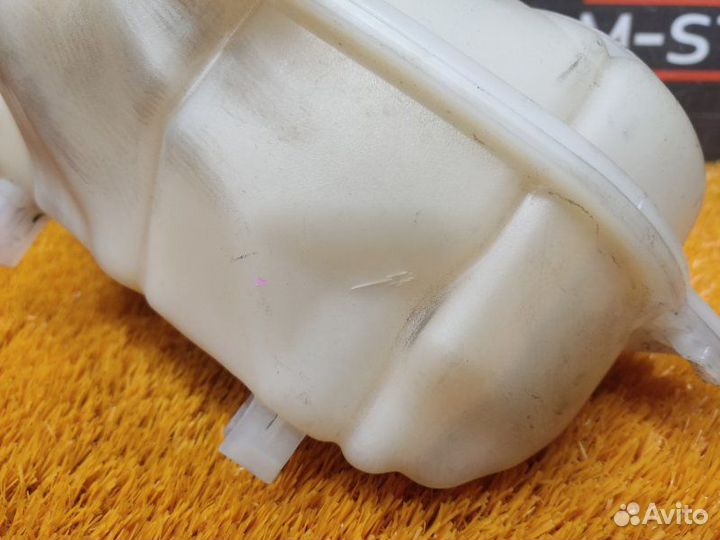 Бачок расширительный Audi A4 B7/8E BWE 2006