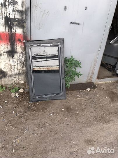 Стекло панарамного люка на Mercedes w221