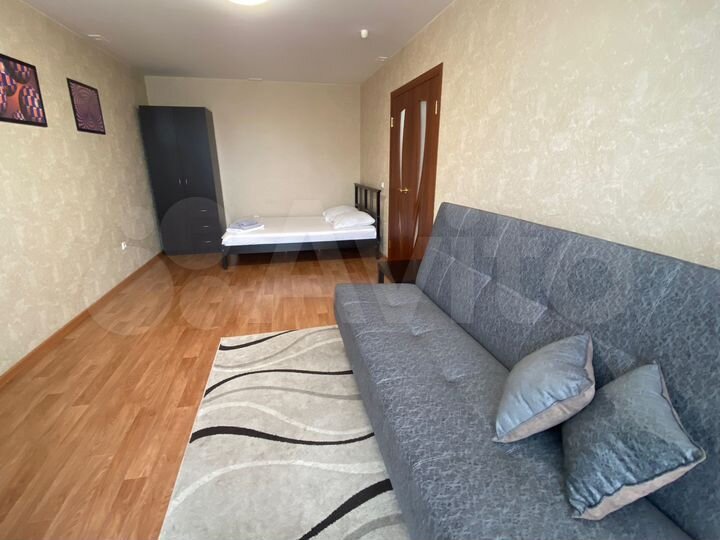 1-к. квартира, 40 м², 8/10 эт.