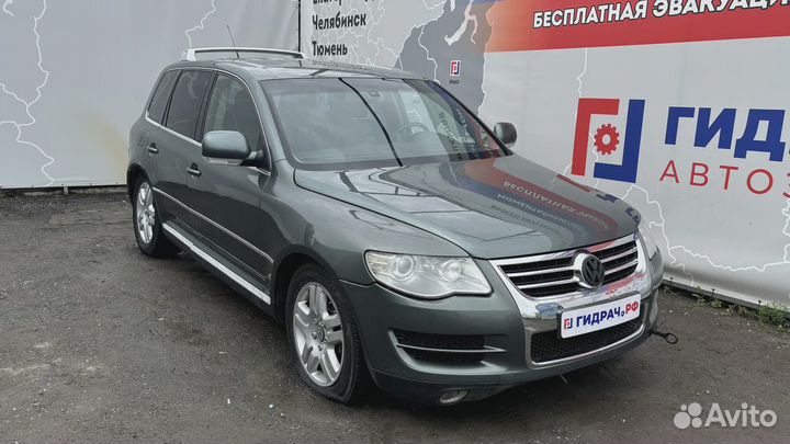 Дверь задняя правая Volkswagen Touareg (GP) 7L0833