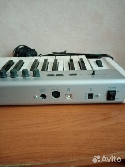 Миди-клавиатура ESI KeyControl 25 XT