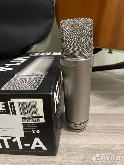 Студийный конденсаторный микрофон Rode NT1-A
