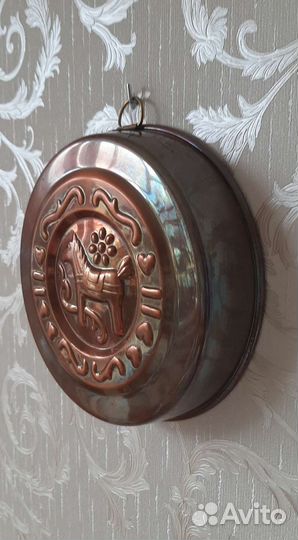 Медная форма на подвесе Швеция