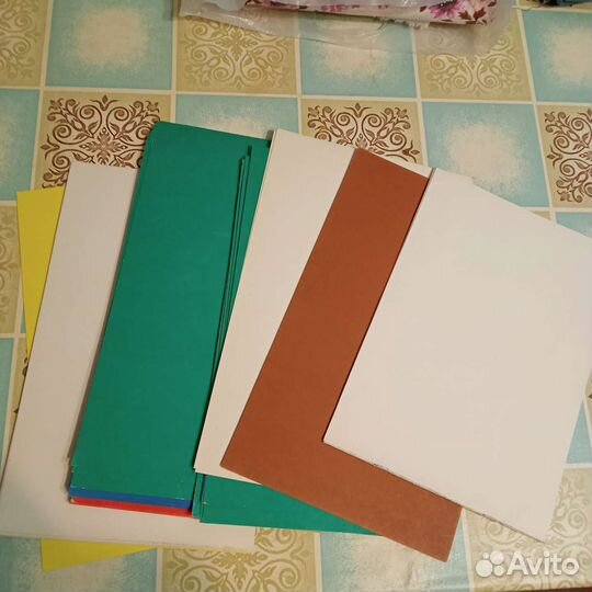 Цветной картон, бархатная бумага, фольга д/поделок