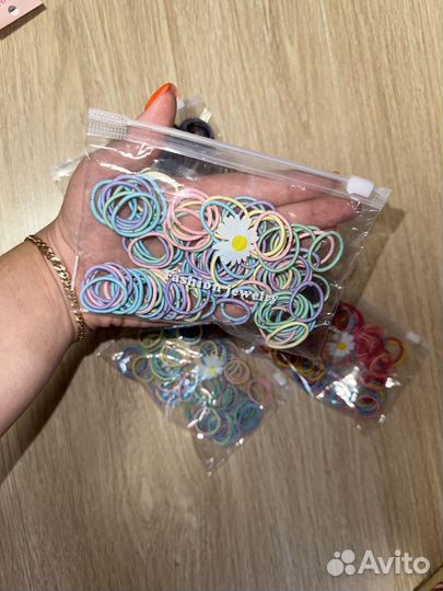 Резинки для волос