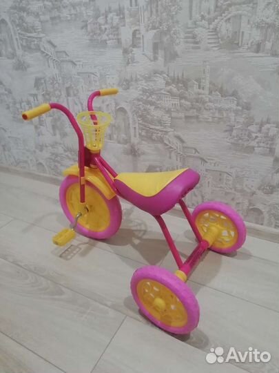 Трехколесный велосипед зубренок