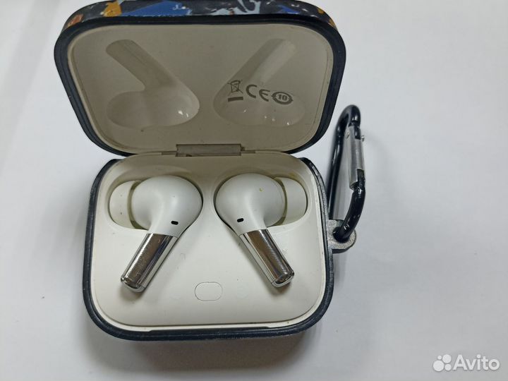 Беспроводные наушники