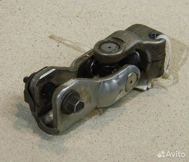 Карданчик рулевой Ford Escape 1 2.0